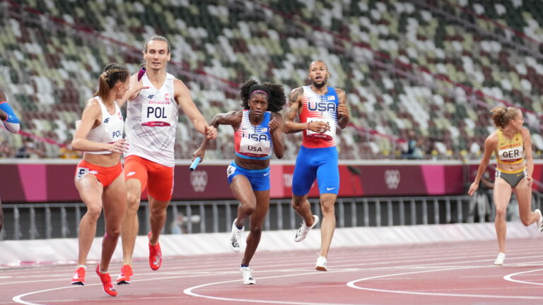 31olympics-live-doug-957-videoSixteenByNineJumbo1600